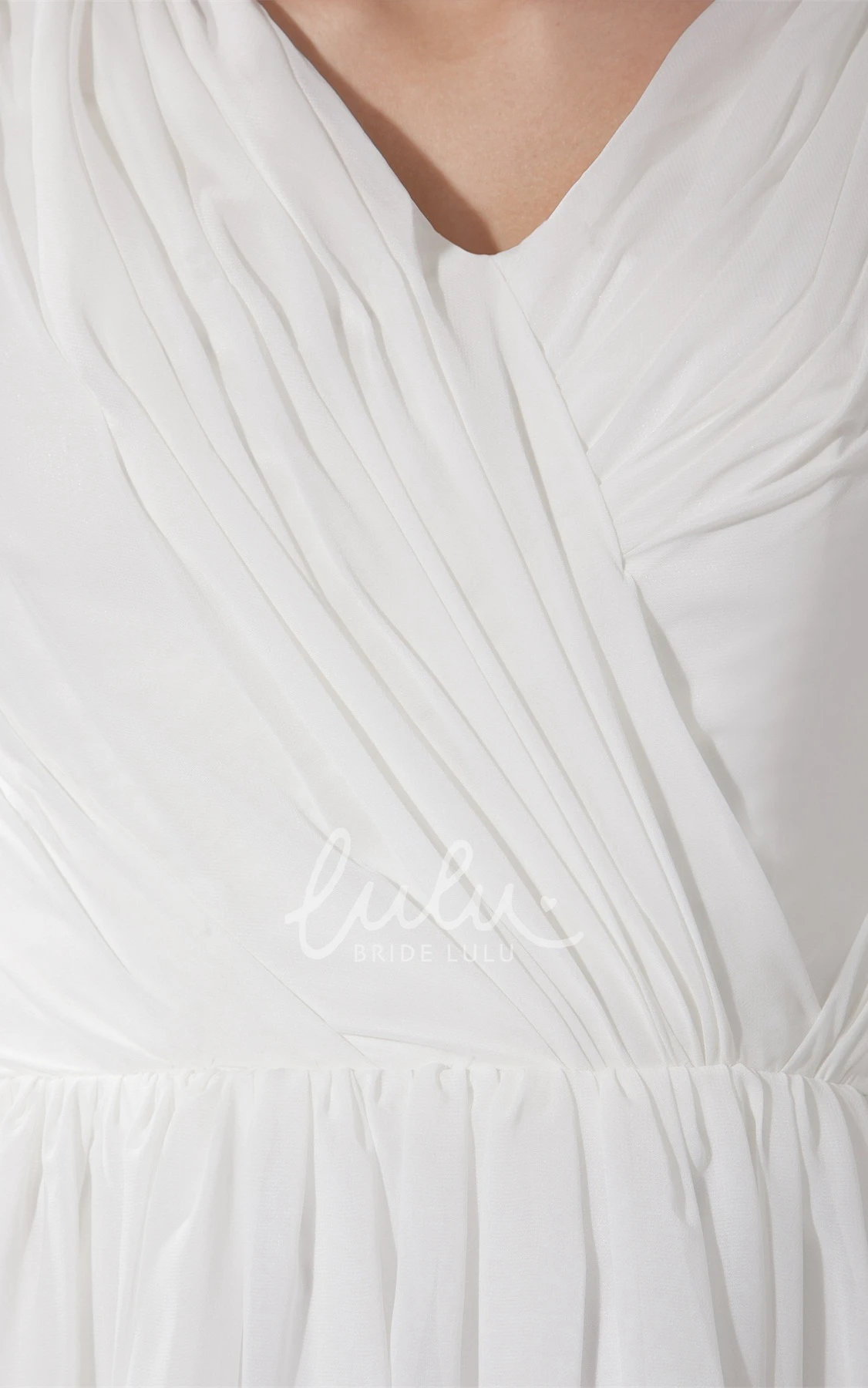 Knee-Length Pleated Dress with Ruching Chic & Flattering