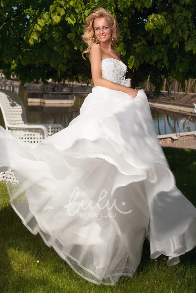 Satin Strapless Sleeveless Ball Gown Wedding Dress with Lace-Up Back and Bow Classy Bridal Gown