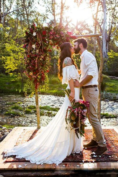 Off-the-shoulder Lace Sheath Wedding Dress with Zipper