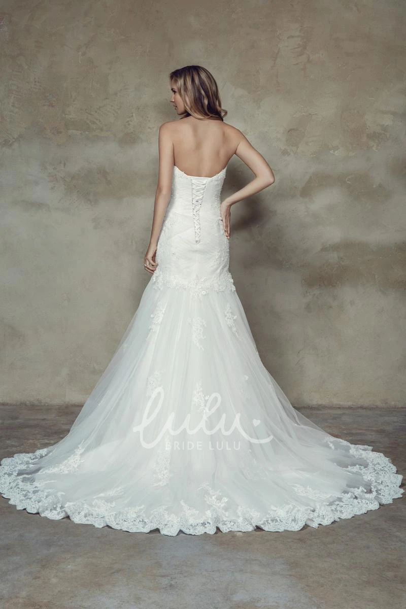Lace Sweetheart A-Line Wedding Dress Elegant Bridal Gown with Lace-Up Back