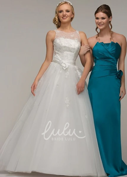 Beaded Tulle Ball Gown Wedding Dress with Appliques and Bow Scoop-Neck