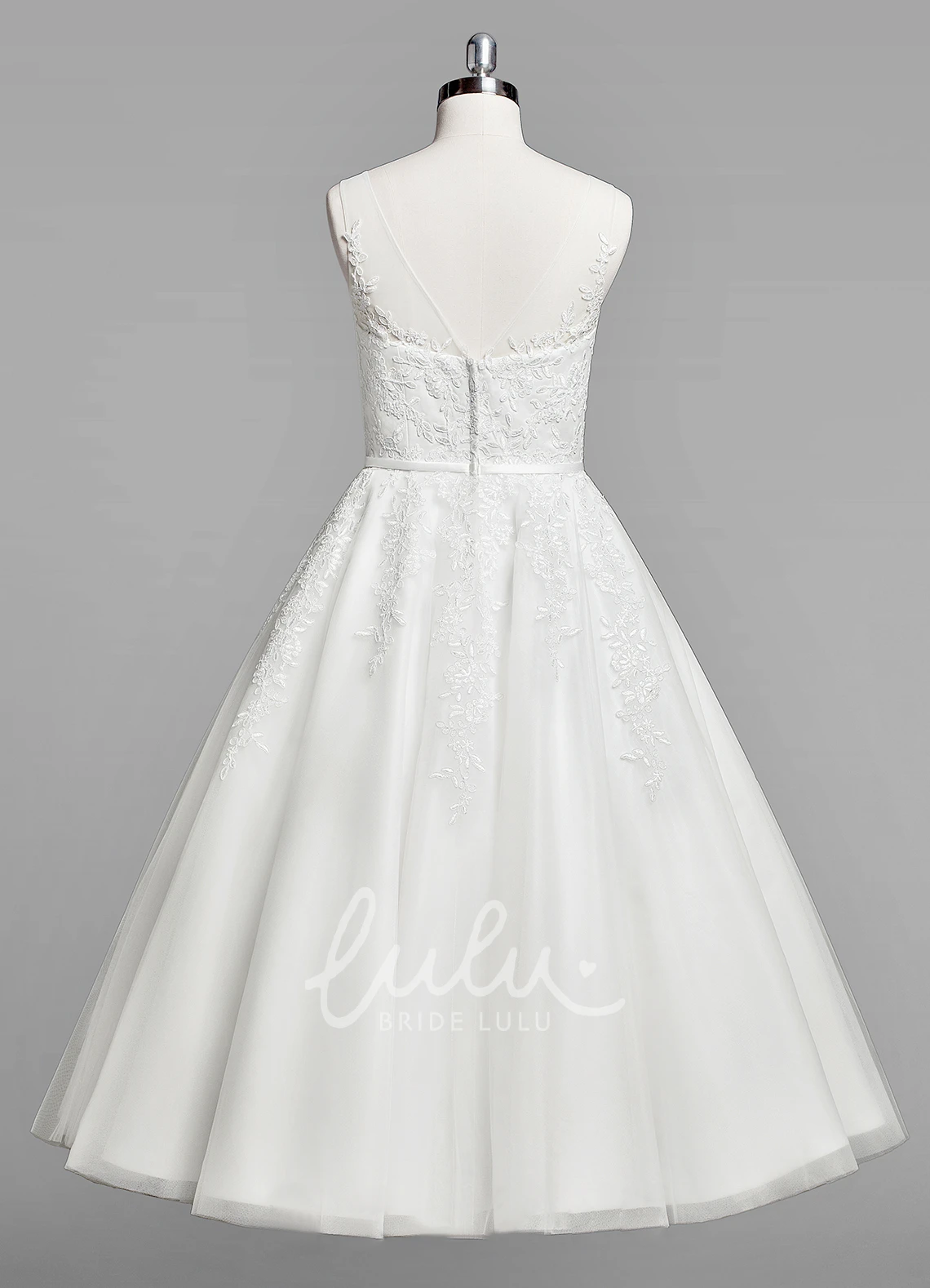 Sleeveless A-Line Lace Tea-Length Wedding Dress with V-Neck
