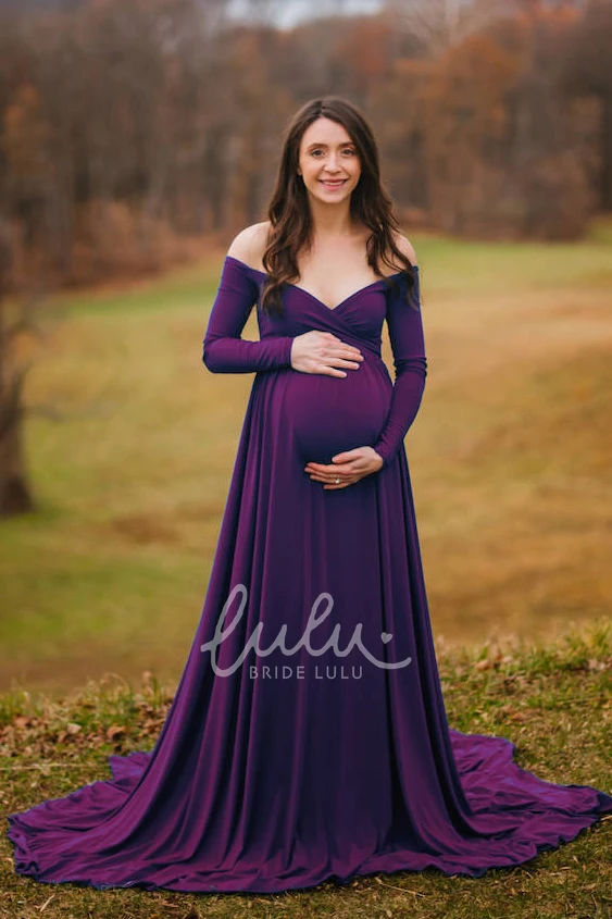 Court Train A-Line Maternity Dress with Long Sleeves and Empire Waist