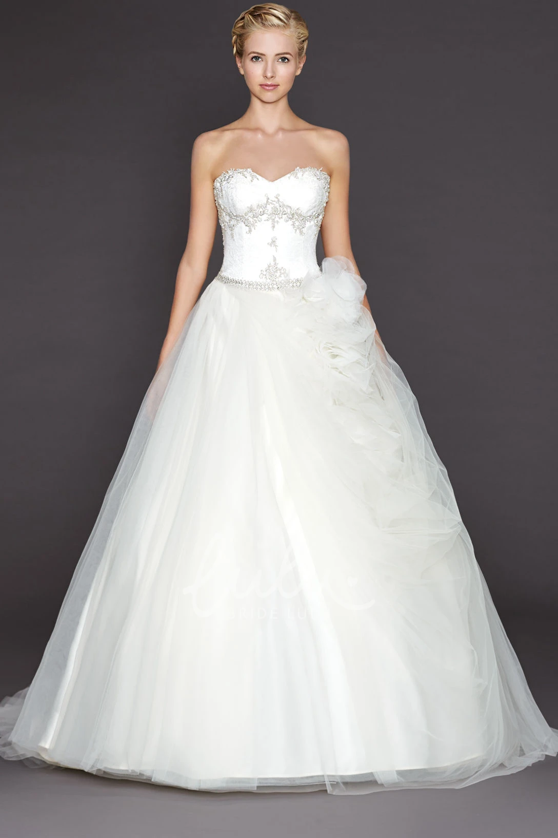 Tulle Flower Ball Gown Wedding Dress Sweetheart Style