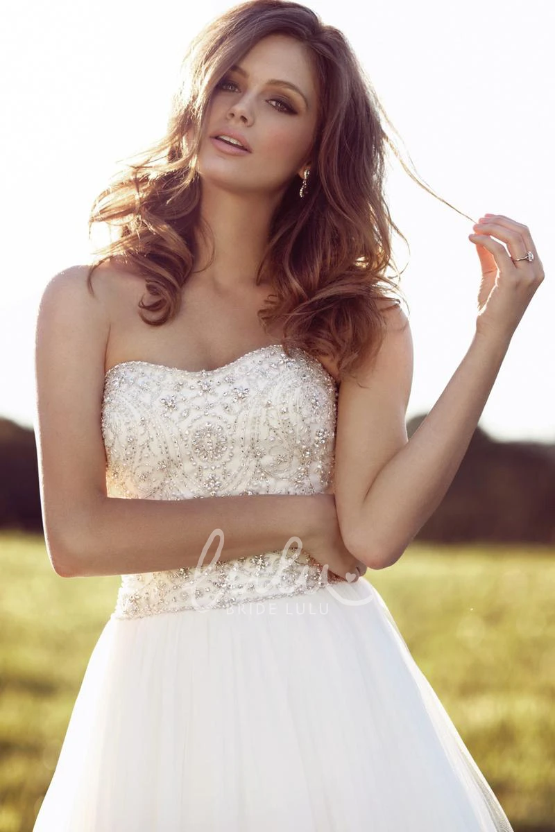 Lace Sweetheart A-Line Wedding Dress with Waist Jewelry Elegant Bridal Gown