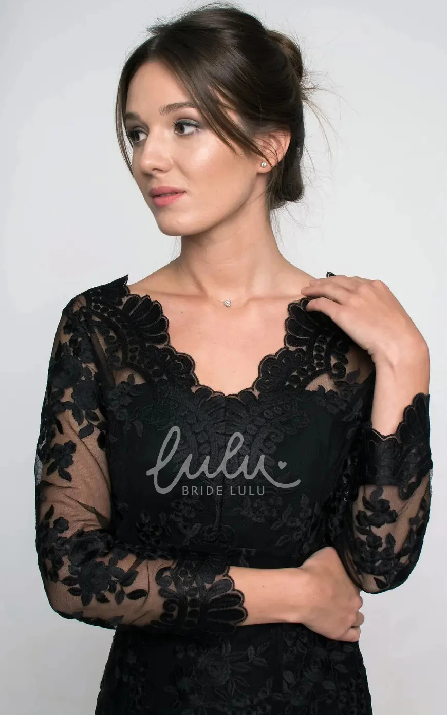 Lace 3/4 Sleeve Knee-length Pencil Cocktail Dress with Split Front Sexy & Classy