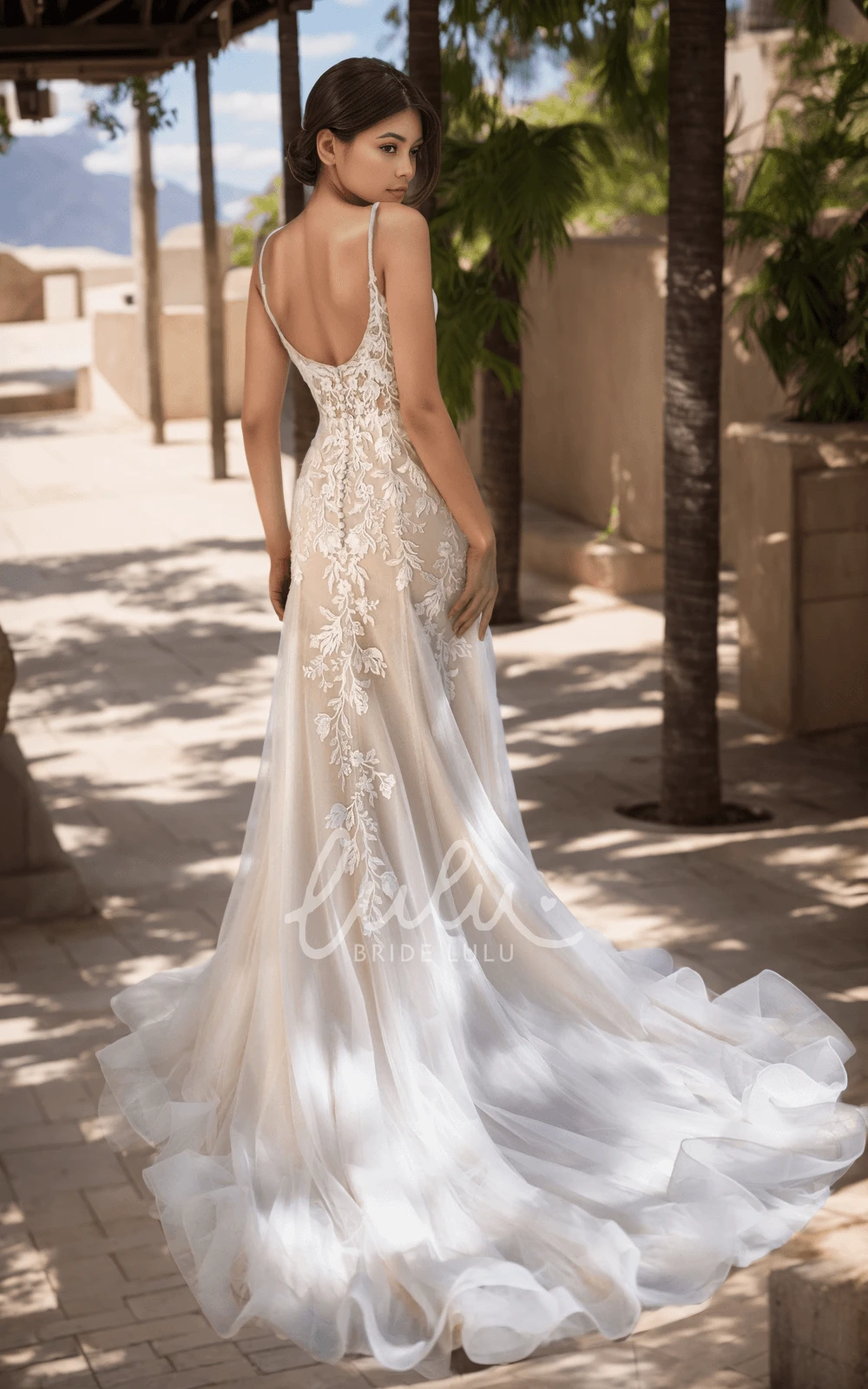 Spaghetti Mermaid Sleeveless V-neck Lace Tulle Wedding Dress Ethereal Appliques Floor-length Bridal Gown