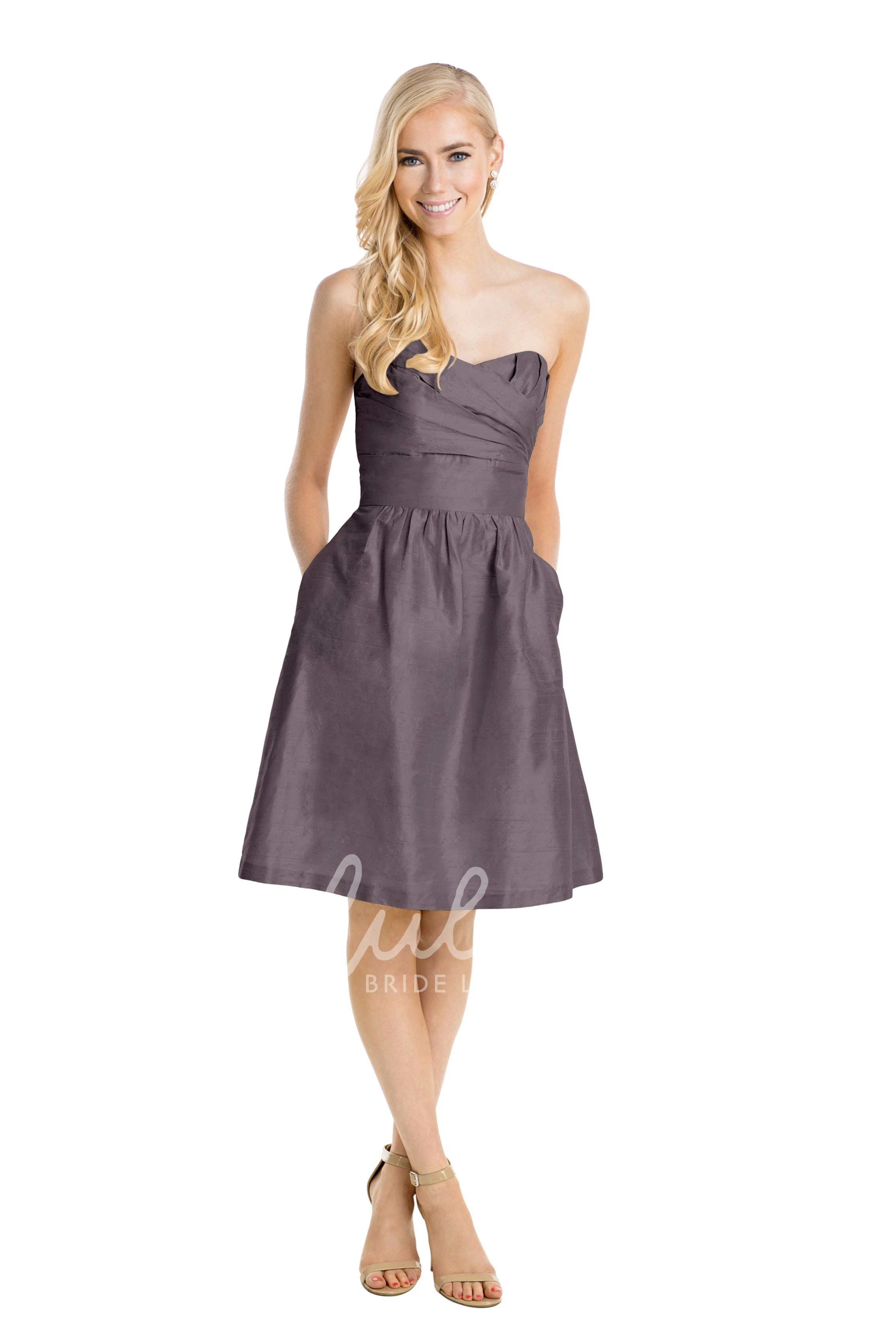 Sweetheart Ruched Taffeta Sleeveless Short Bridesmaid Dress in Muti-Color with Bow