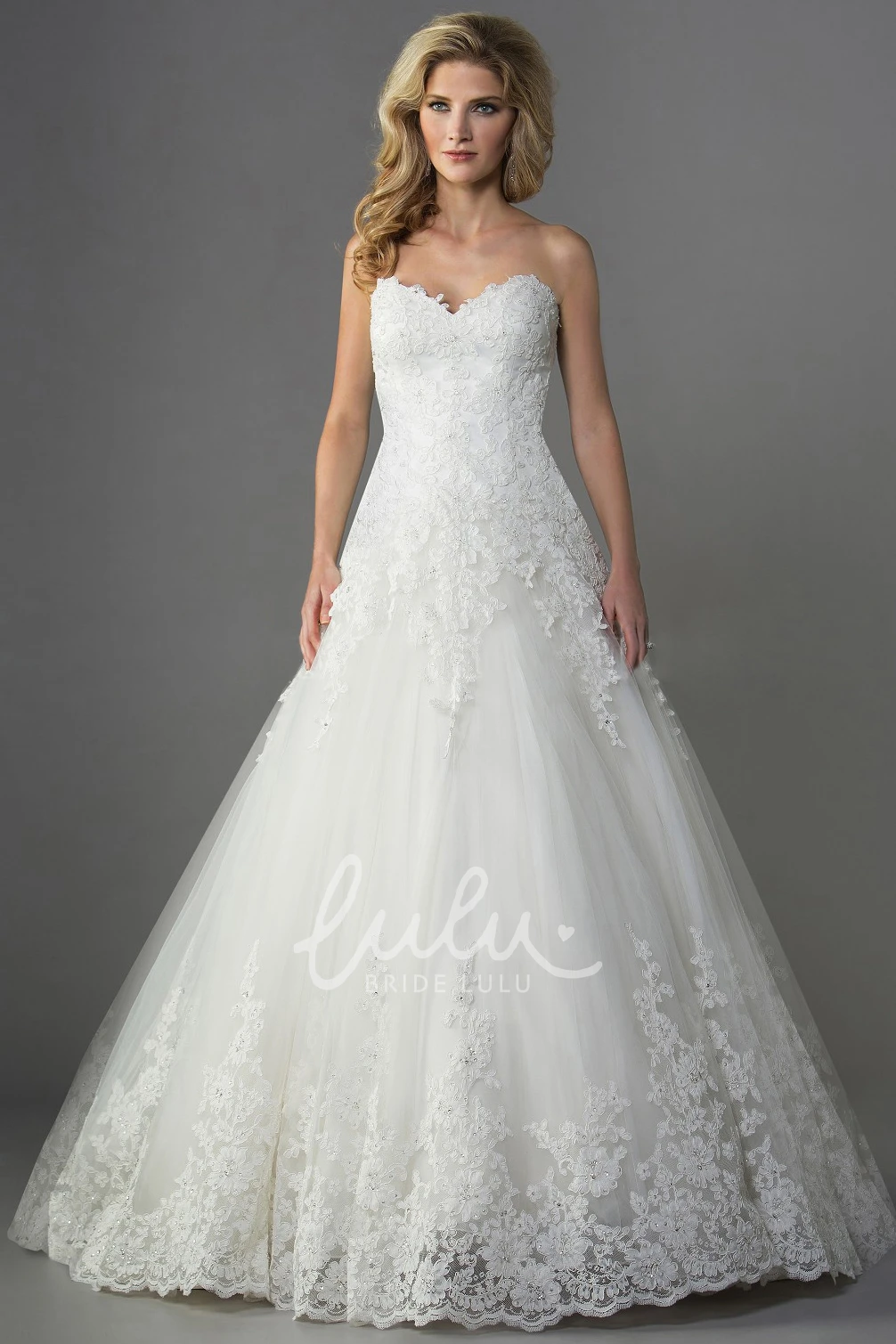 A-line Floral Wedding Dress with Sweetheart Neckline and Beadings