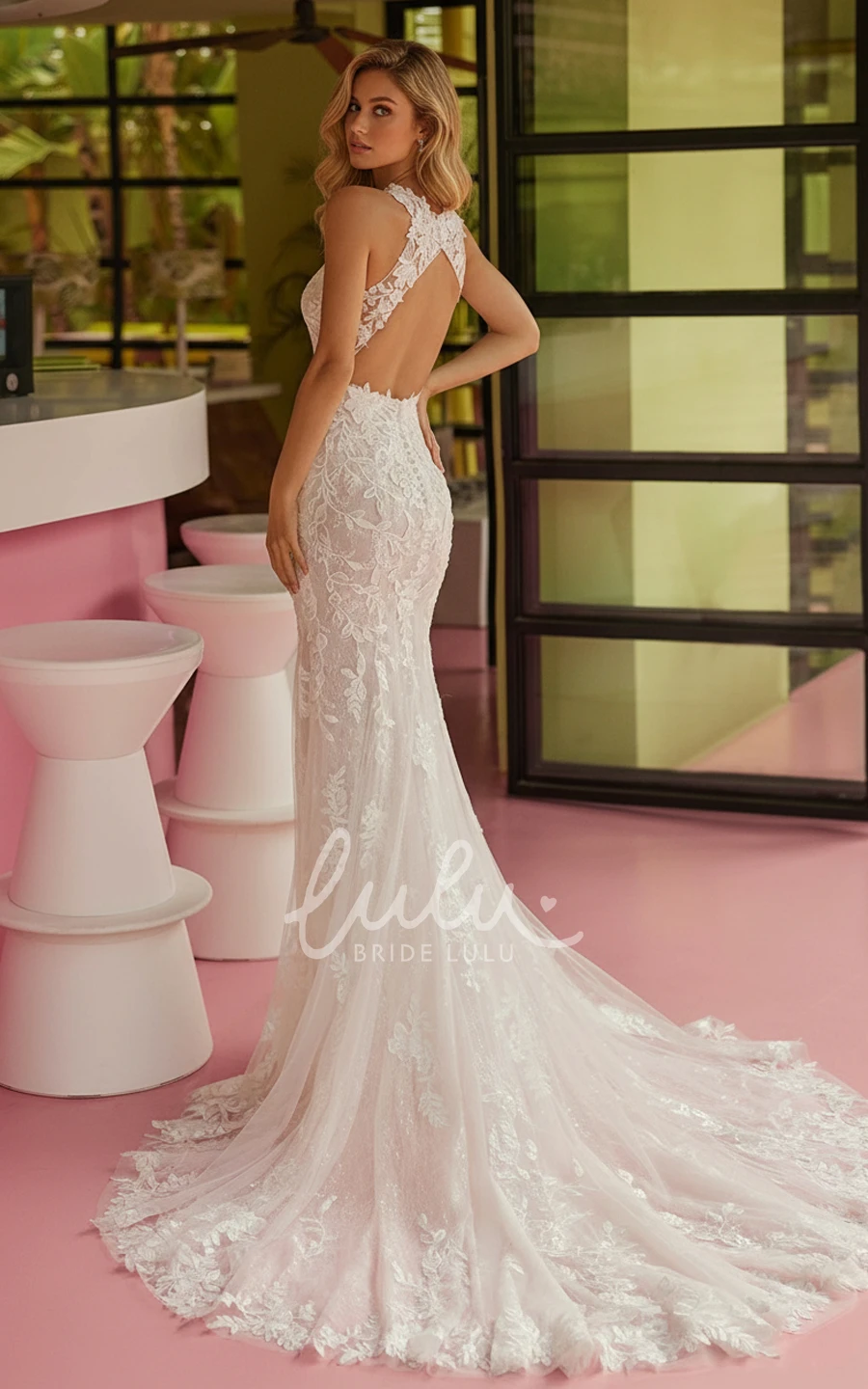 Mermaid Lace Wedding Dress Sleeveless High Neck Open Back Lace Applique Bridal Gown Elegant Court Train