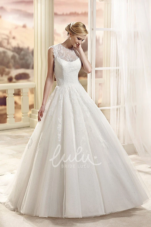 Scoop Neck Tulle A-Line Wedding Dress with Appliques and Floor-Length