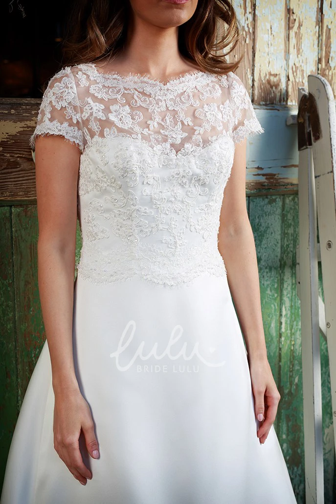 Short-Sleeve Satin&Lace Wedding Dress with Appliques Classic Bridal Gown