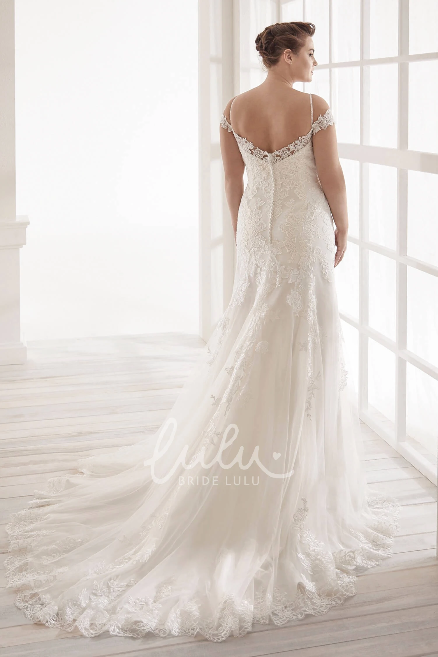 Off-the-shoulder Lace Trumpet Wedding Dress with Straps and V-Back