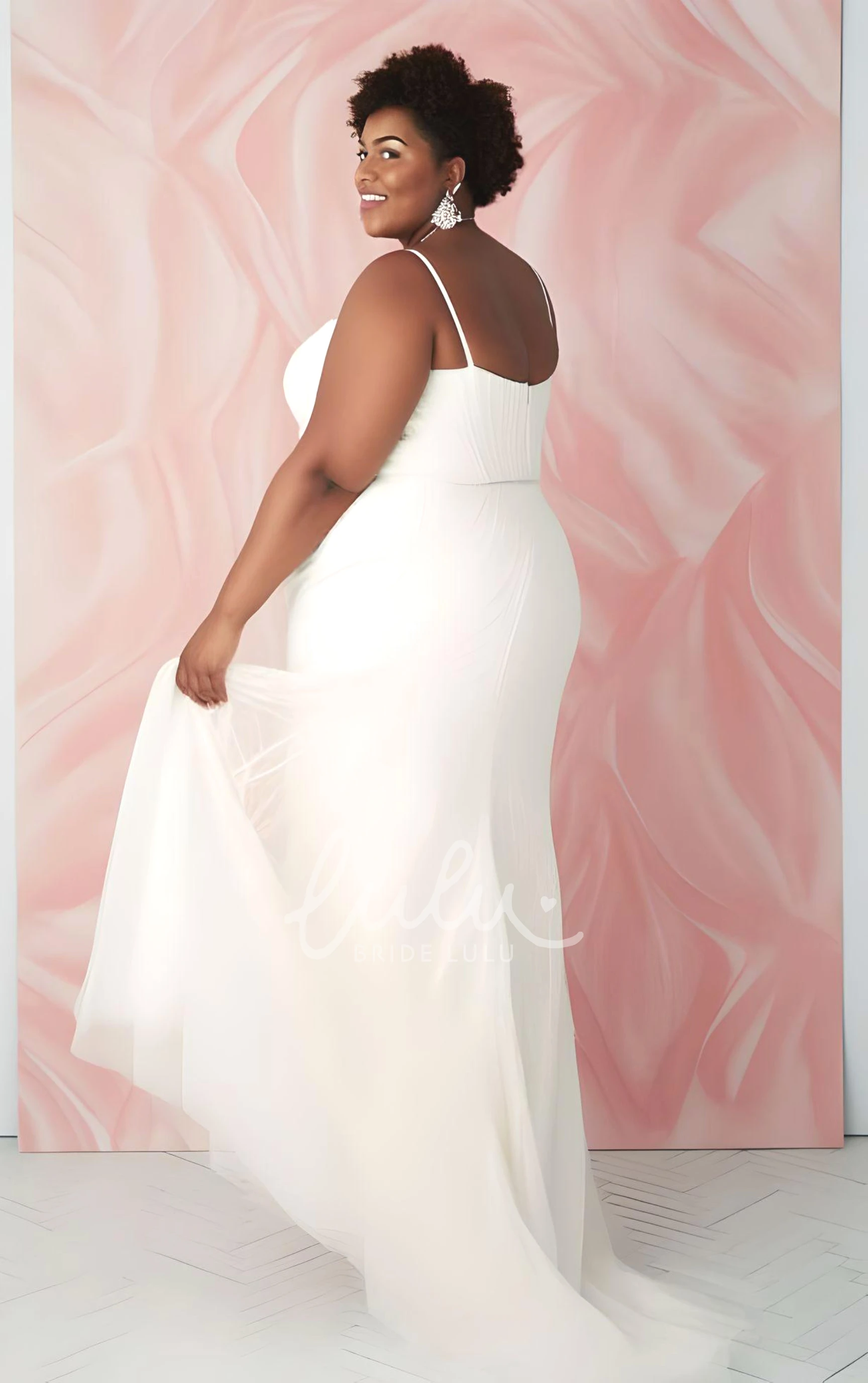 Plus Size Mermaid Chiffon Wedding Dress Sleeveless Spaghetti V-neck Boho Simple Elegant Sexy