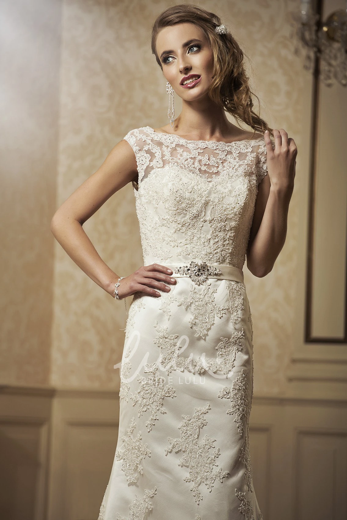 Lace Appliqued Cap-Sleeve Sheath Wedding Dress with Waist Jewelry and Bow Elegant Wedding Dress