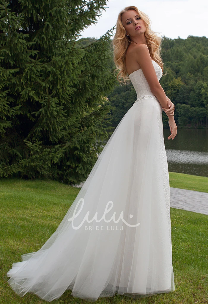 Sweetheart Lace Wedding Dress with Jewellery Appliqued Sleeveless