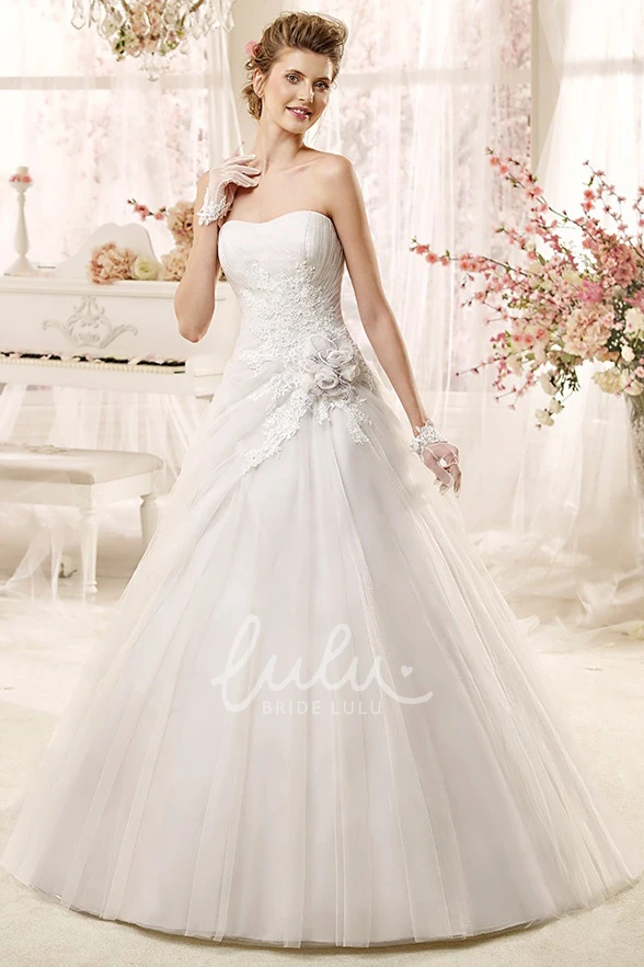 Applique A-line Wedding Dress With Flowers Strapless Modern