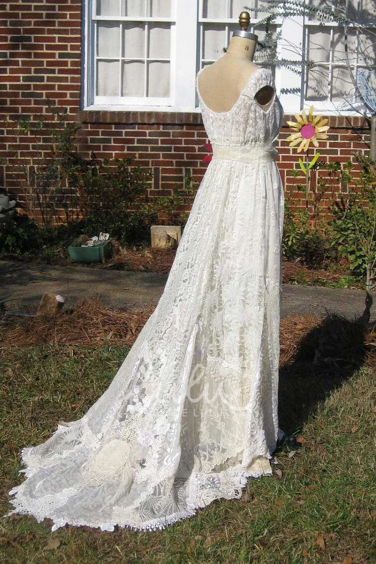Vintage Cap-Sleeve Deep-V-Neck Lace Wedding Dress with Flower and Sweep Train