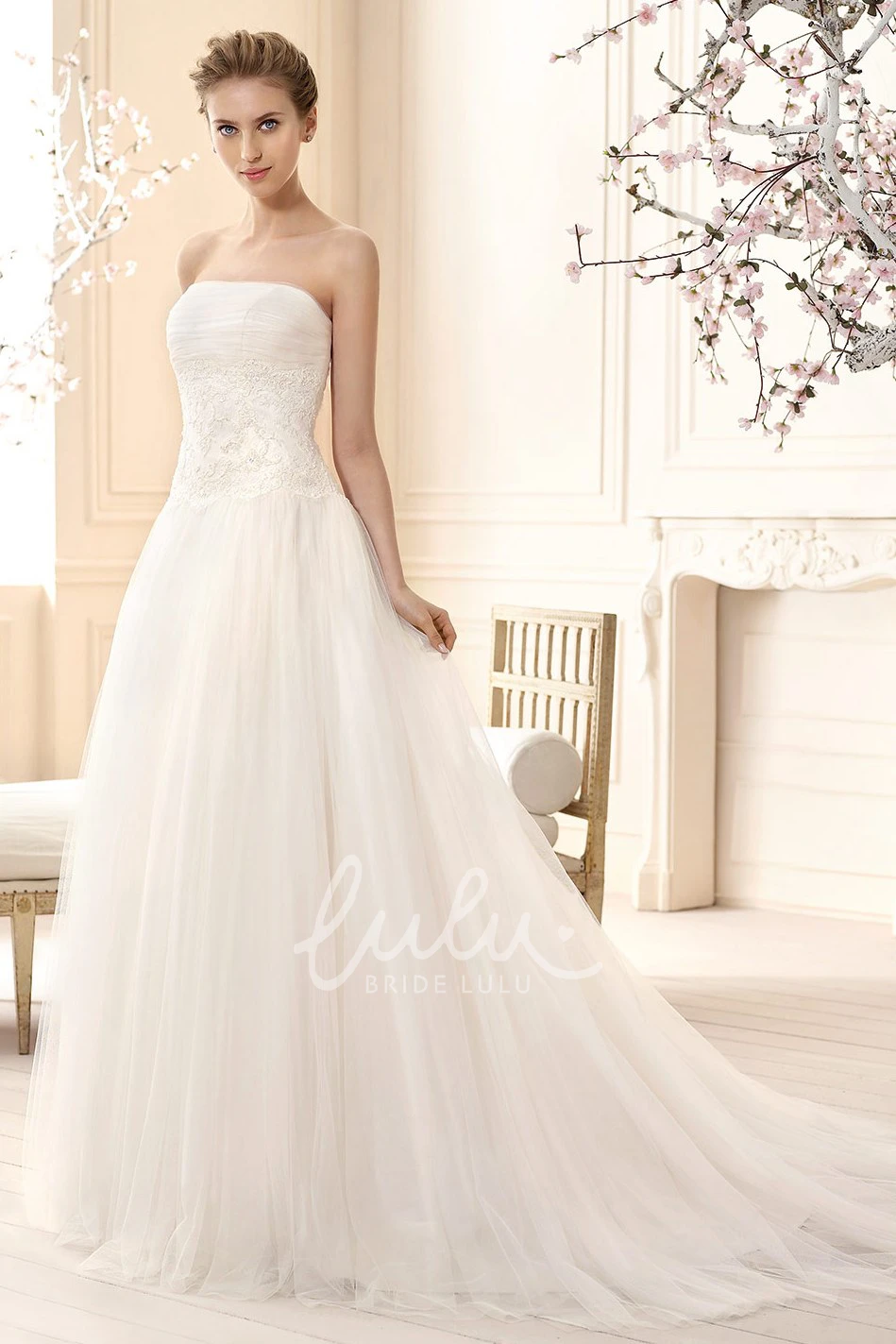 Strapless Tulle A-Line Wedding Dress With Appliques and Pleats