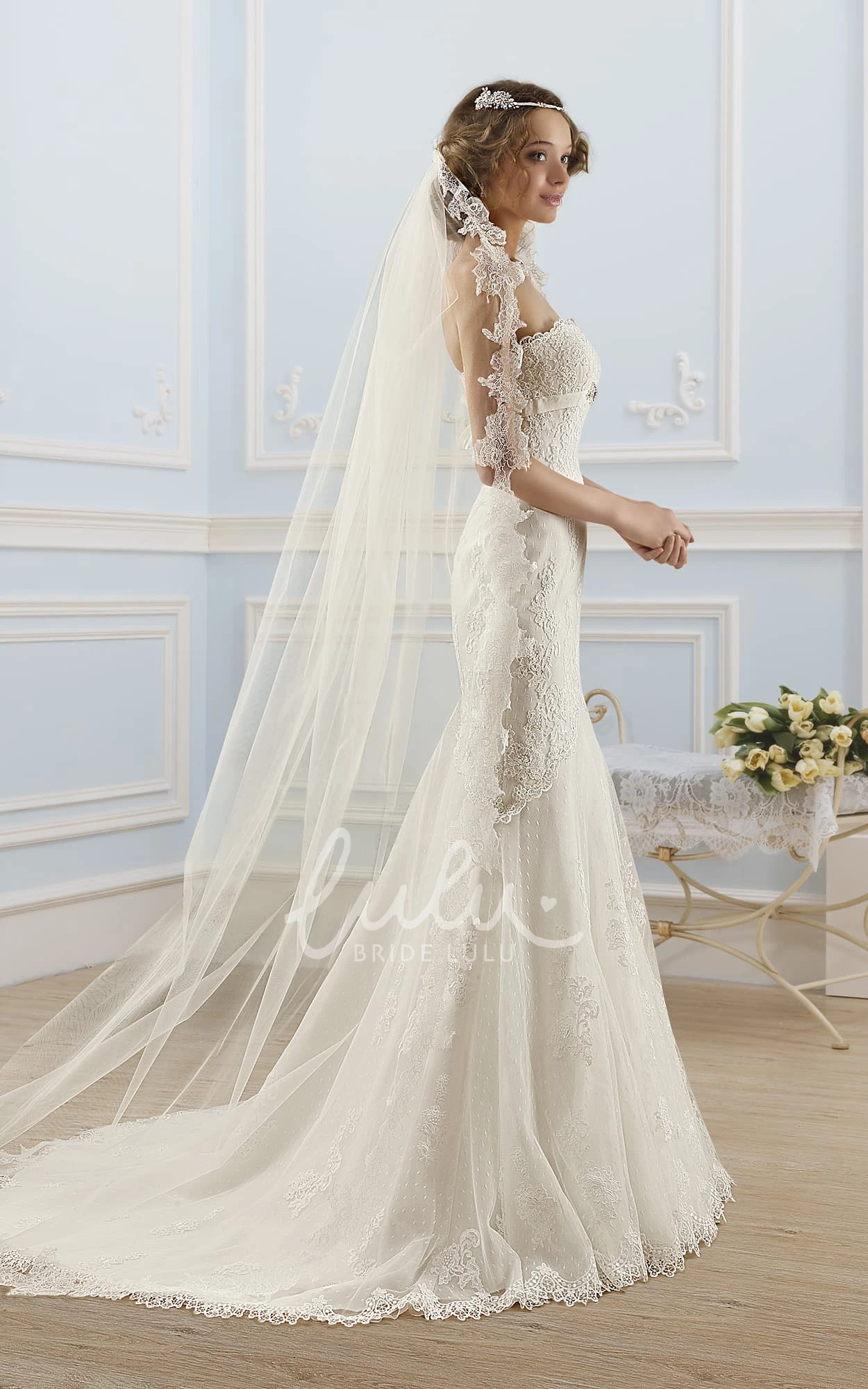 Strapless Mermaid Lace Tulle Wedding Dress with Beading and Appliques