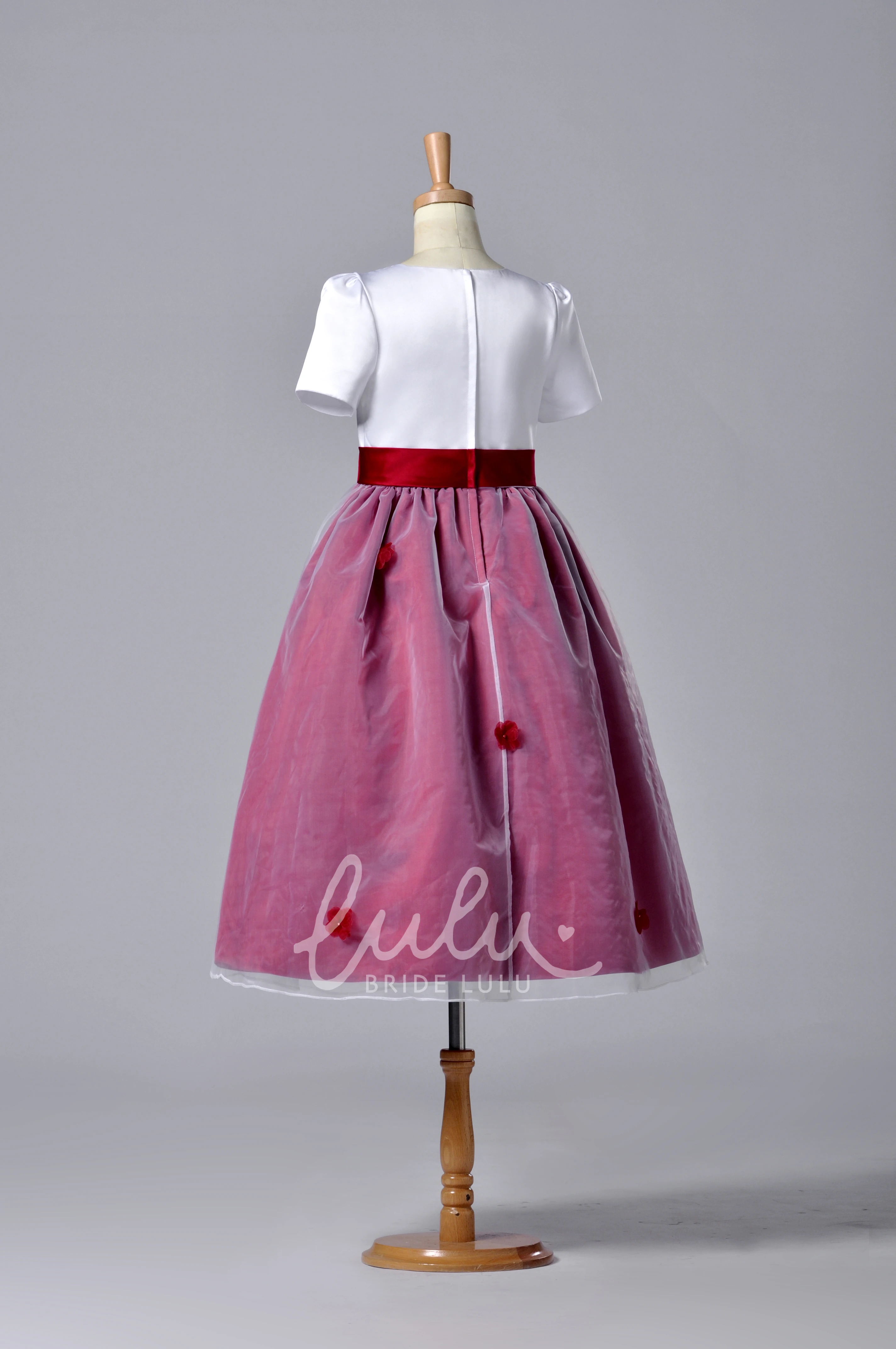 High Neck Short Sleeve Organza Flower Girl Dress with Bowknot Unique Dress for Girls