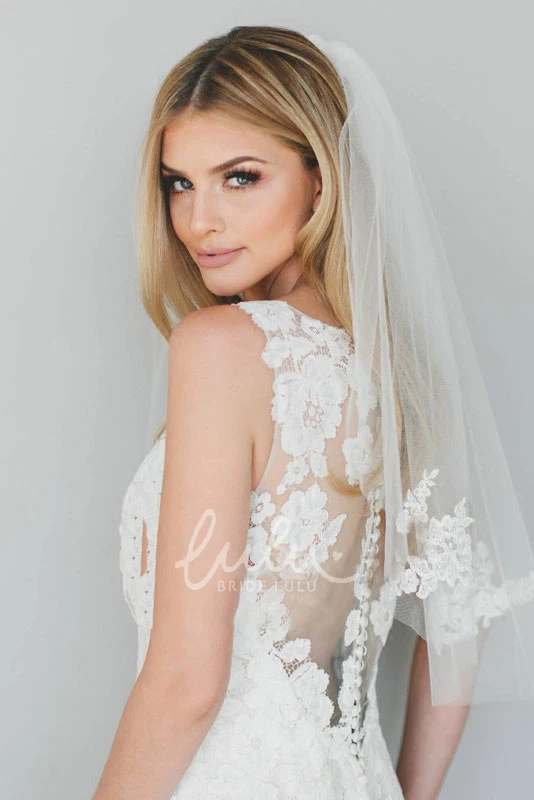 Short Soft Tulle Bridal Veil with Single Layer Wedding Dress