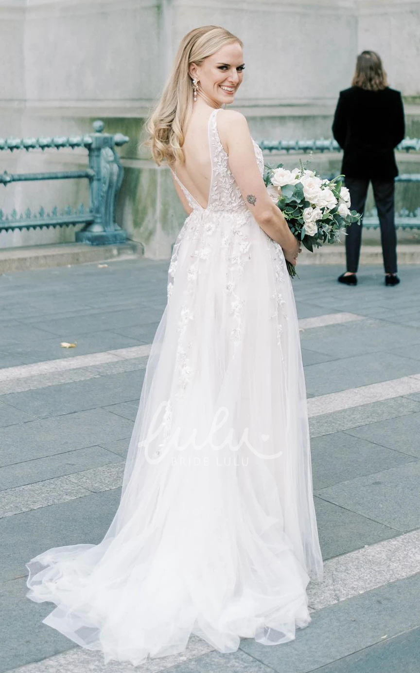 V-Neck Bohemia Lace Applique Adorable Tulle Illusion Strap Open Back Wedding Gown