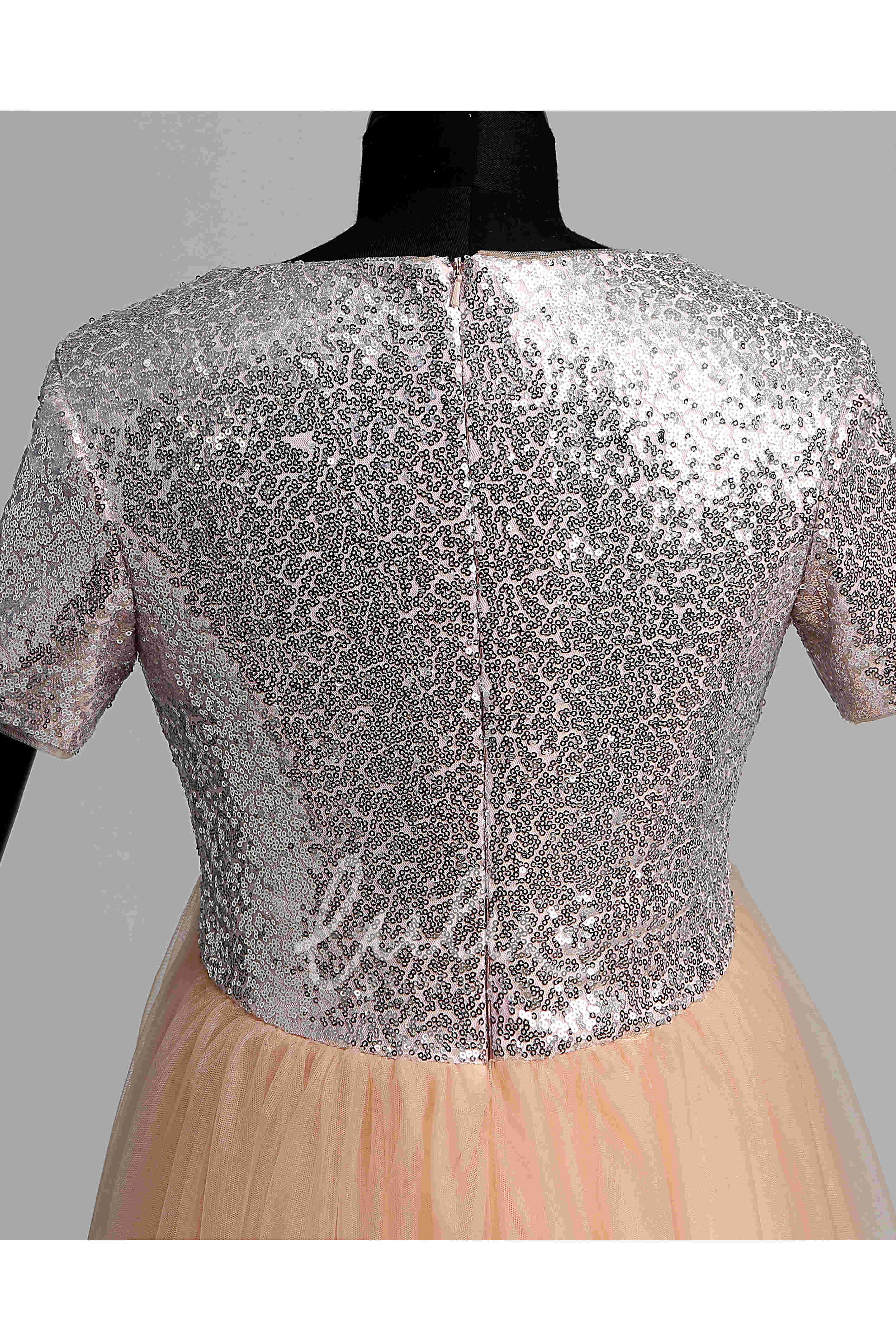 Knee-length Maternity Sheath Dress with Lace and Ruching Bridesmaid Dress