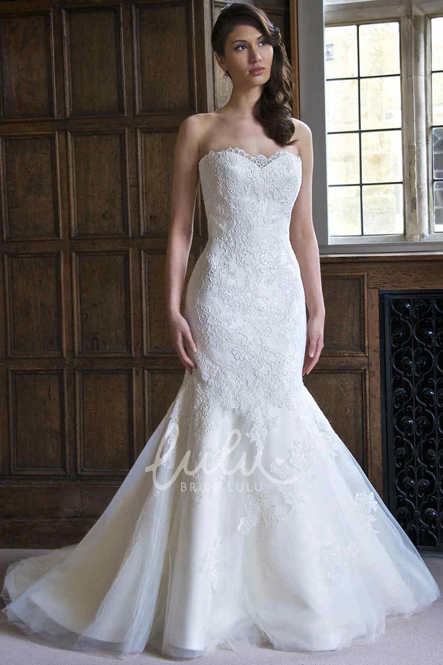 Lace Mermaid Wedding Dress with Sweetheart Neckline
