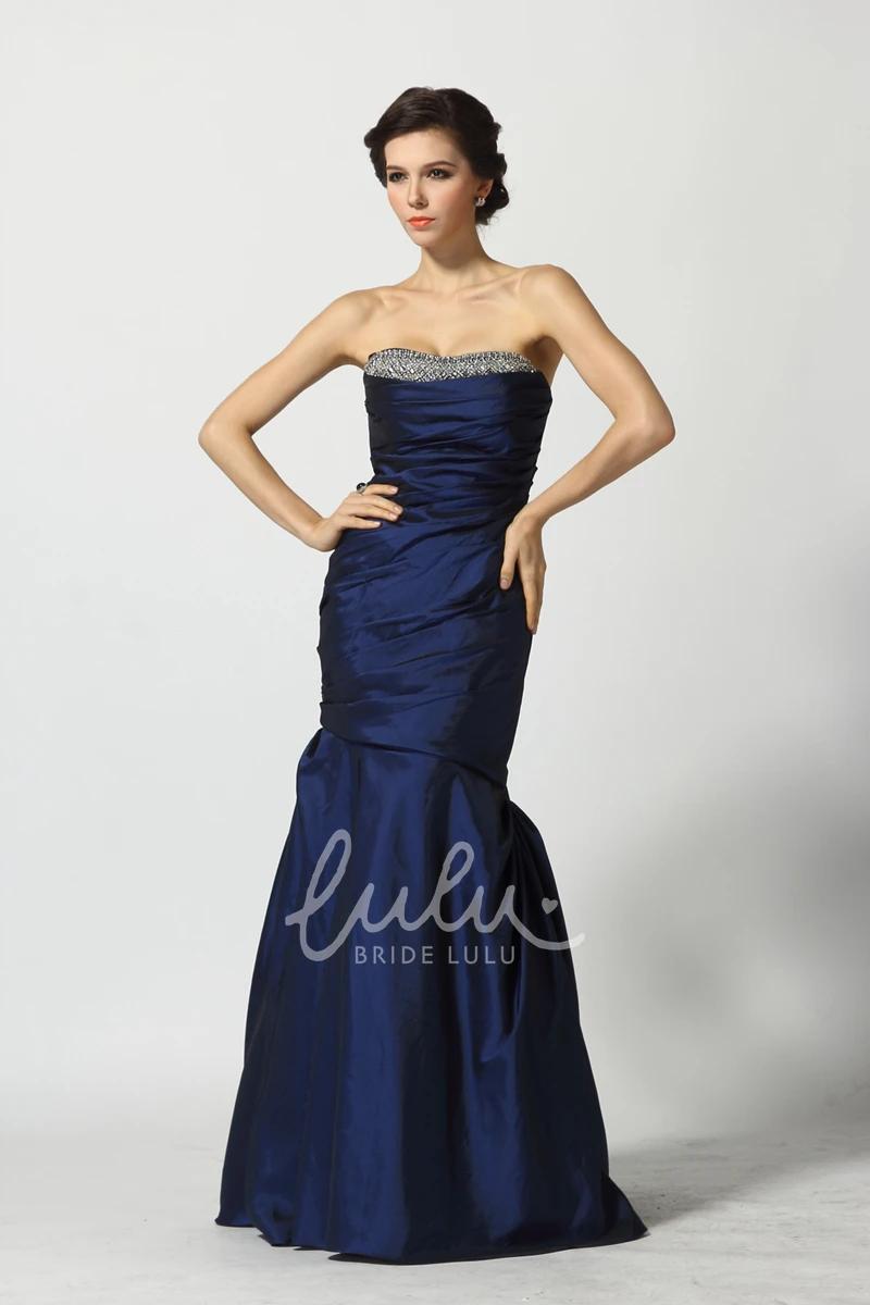 Sweetheart A-Line Taffeta Prom Dress with Beading Floor-length Sleeveless