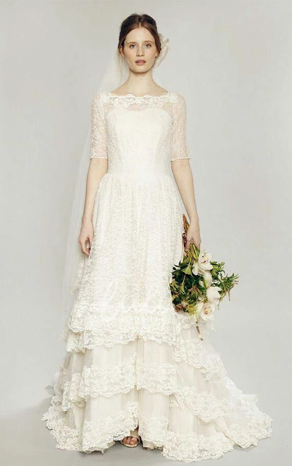 Modest Floral Boho Lace A-Line Short Sleeve Warm Wedding Dress Vintage Romantic Boat Neckline Lace Layers Bridal Gown