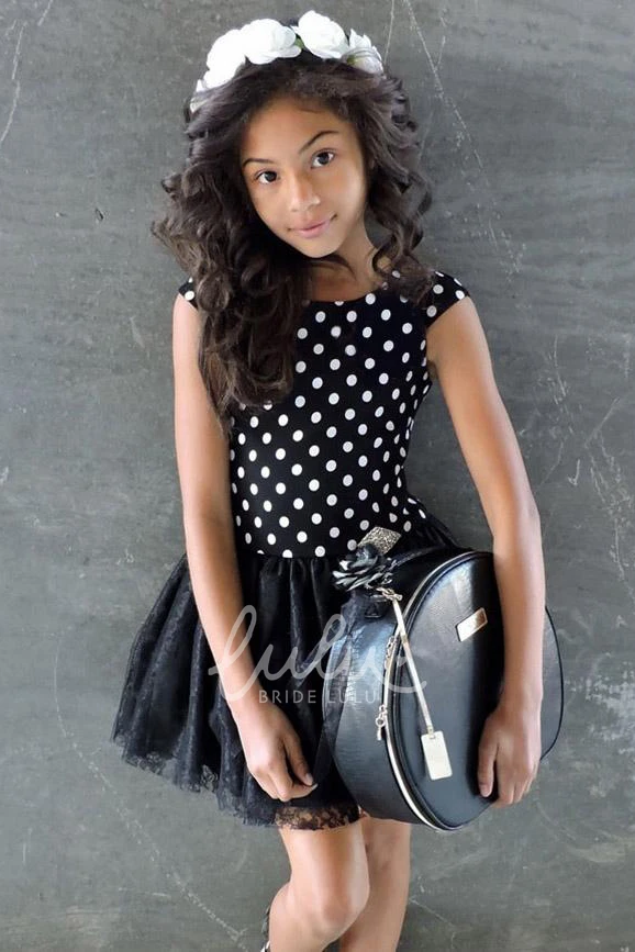 Knee-Length Tulle&Lace Beaded Flower Girl Dress with Brooch Modern Bridesmaid Dress