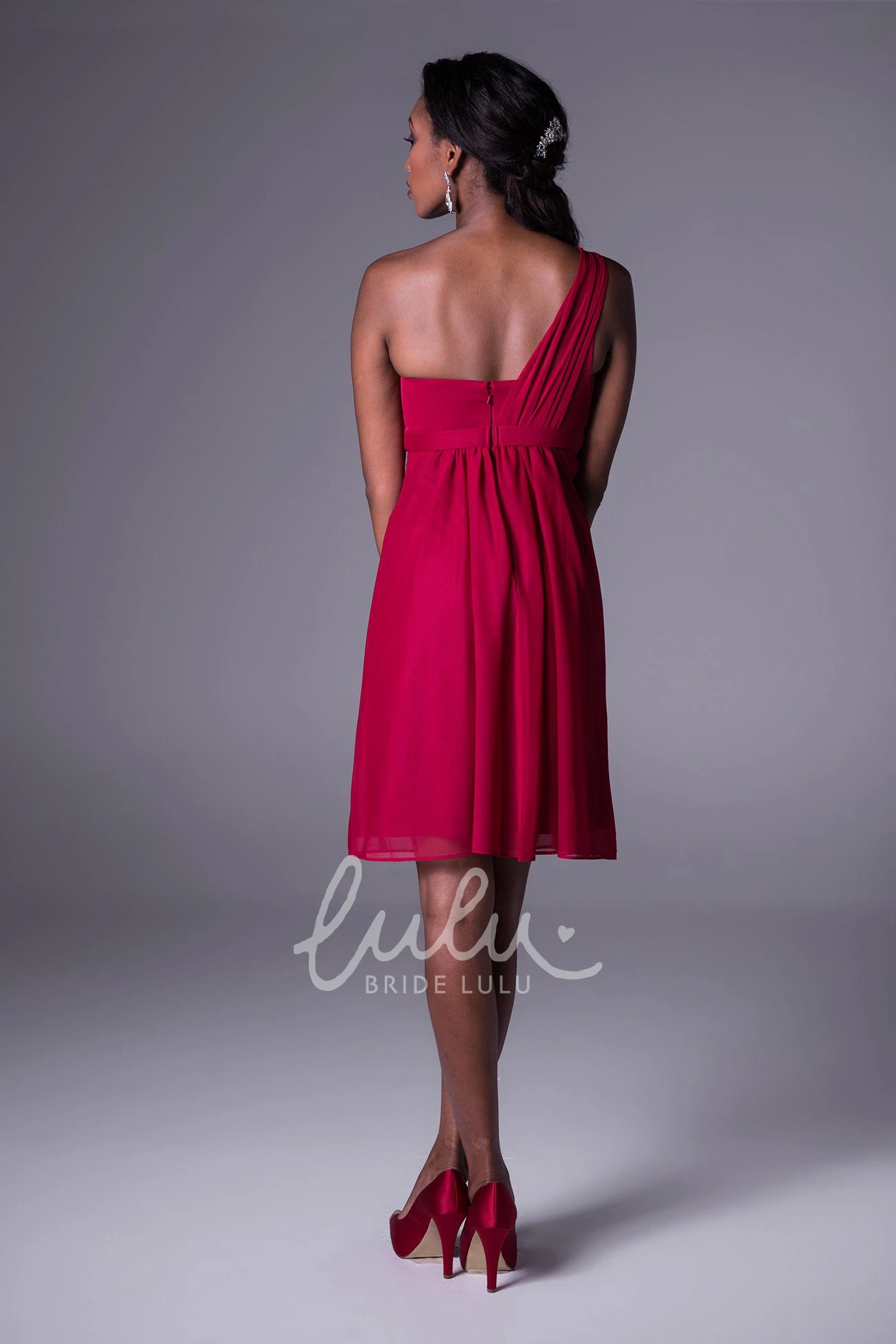 Short Sleeveless Empire One-Shoulder Chiffon Bridesmaid Dress with Ruching and Zipper