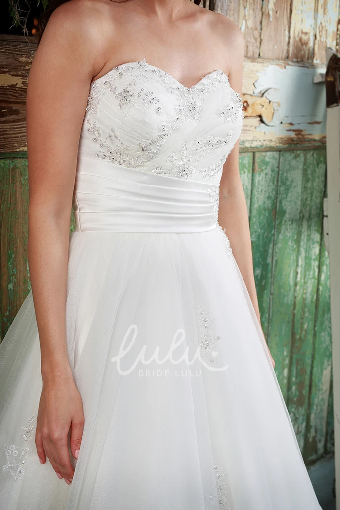 A-Line Sweetheart Tulle Wedding Dress with Beading Stunning Bridal Gown