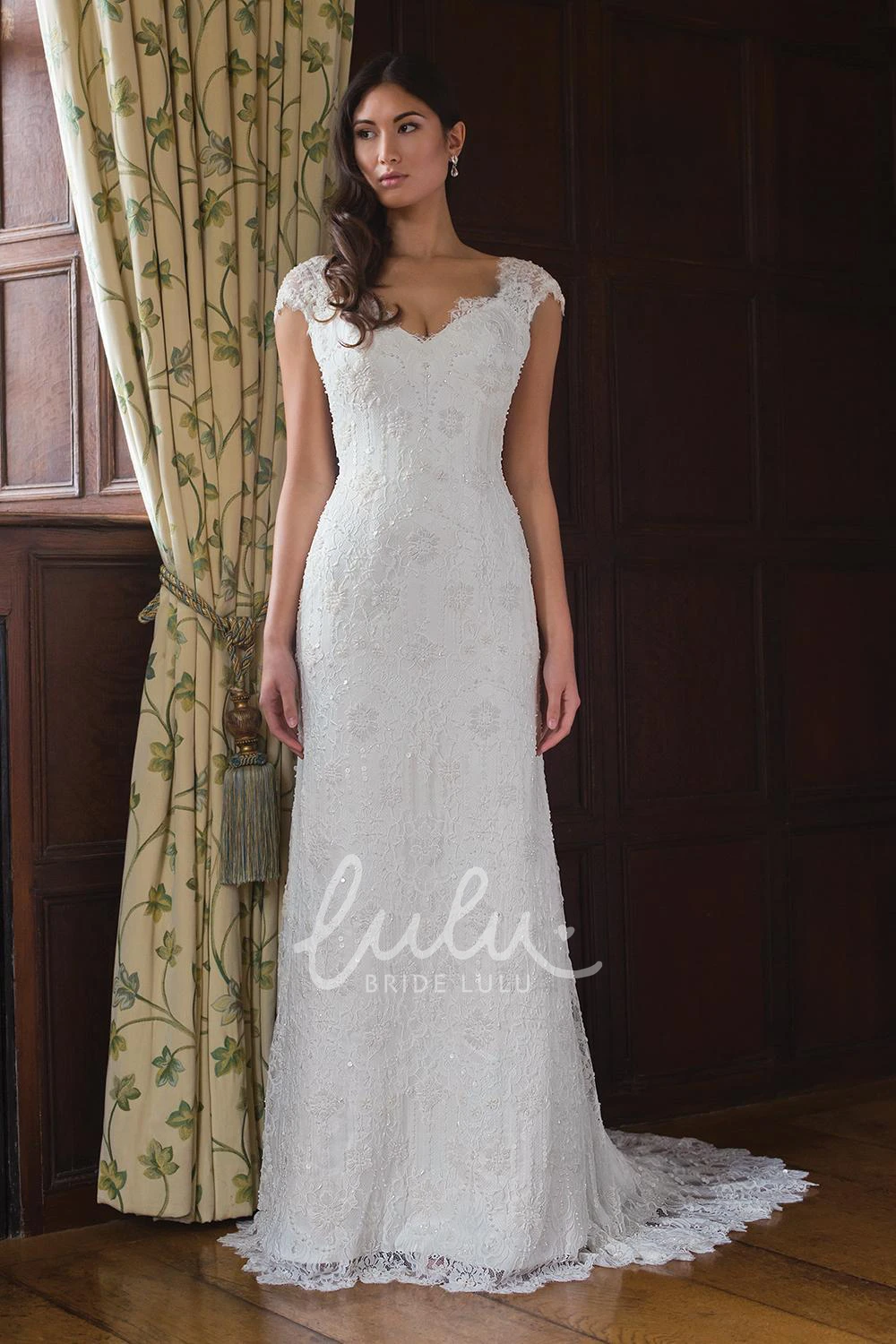 Cap-Sleeve Lace Wedding Dress with V-Neck Sheath Wedding Dress with Sweep Train