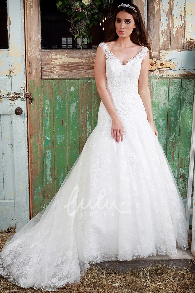 Appliqued Lace Sleeveless Winter Wedding Dress with V-Neck and Floor-Length