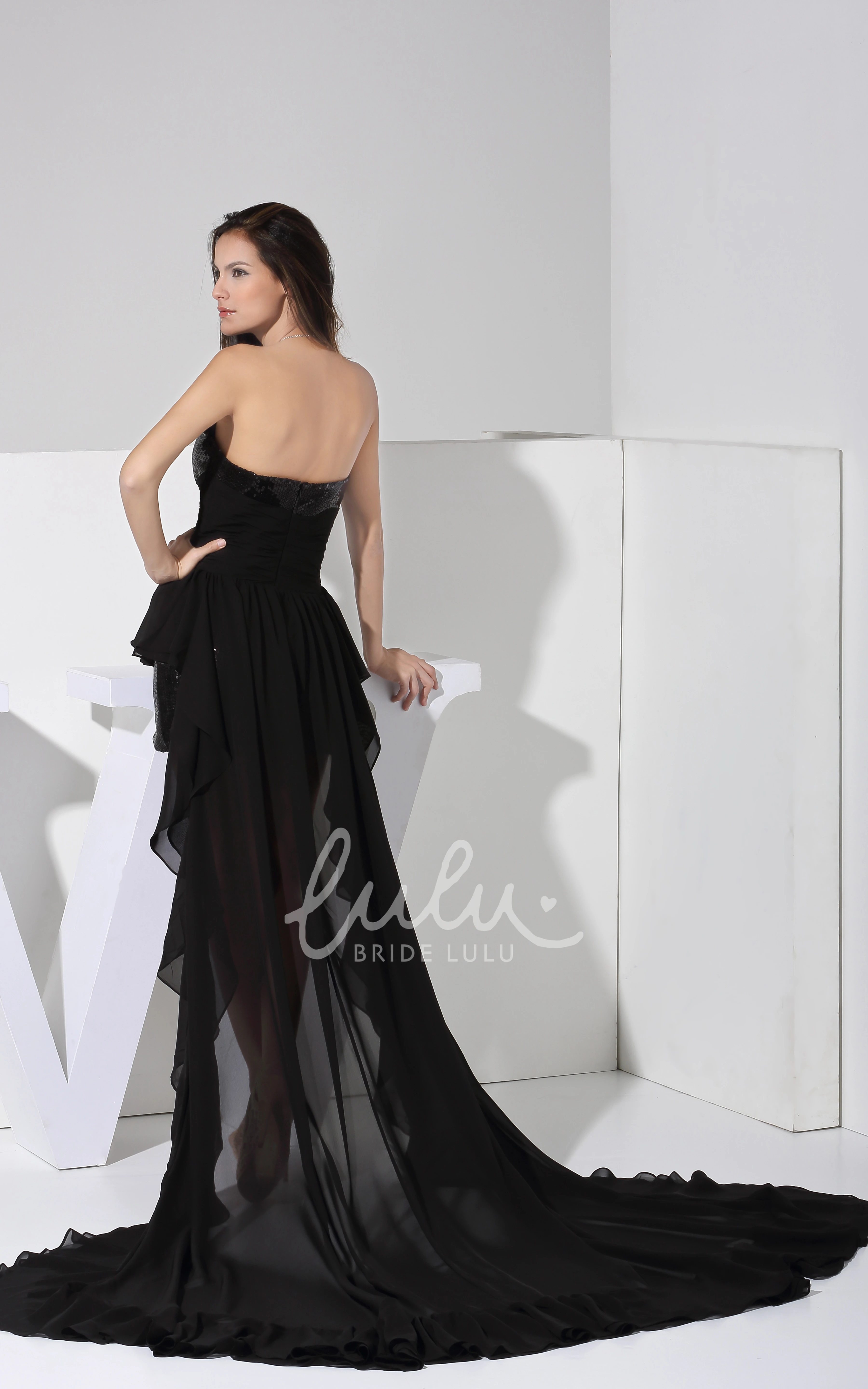 Sexy Black Sleeveless Short Chiffon Dress Sparkly Elegant Sleeveless Backless Gown With Sequins and Sweep Train