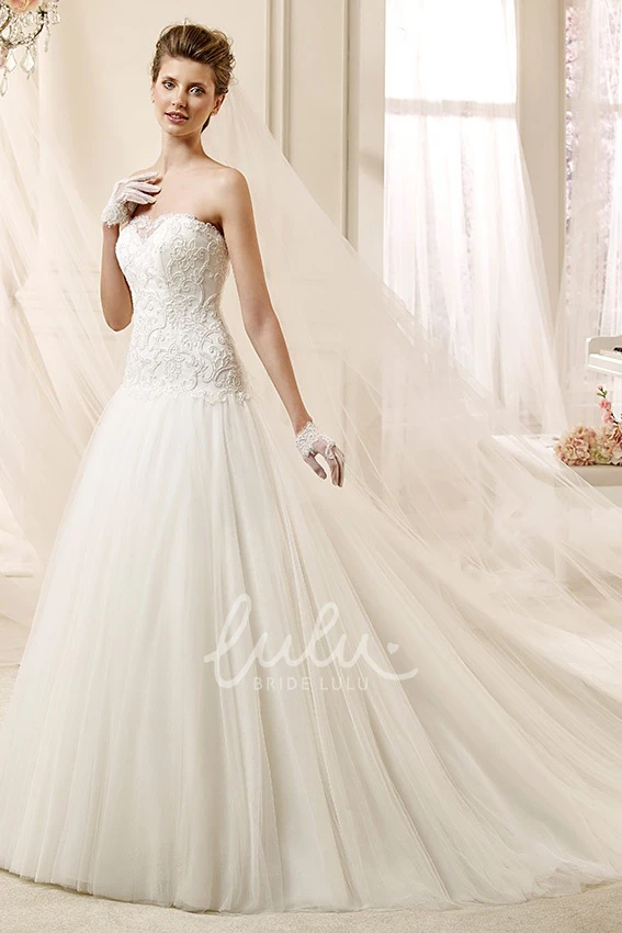 Strapless A-line Wedding Dress with Lace Bodice and Brush Train Simple Style