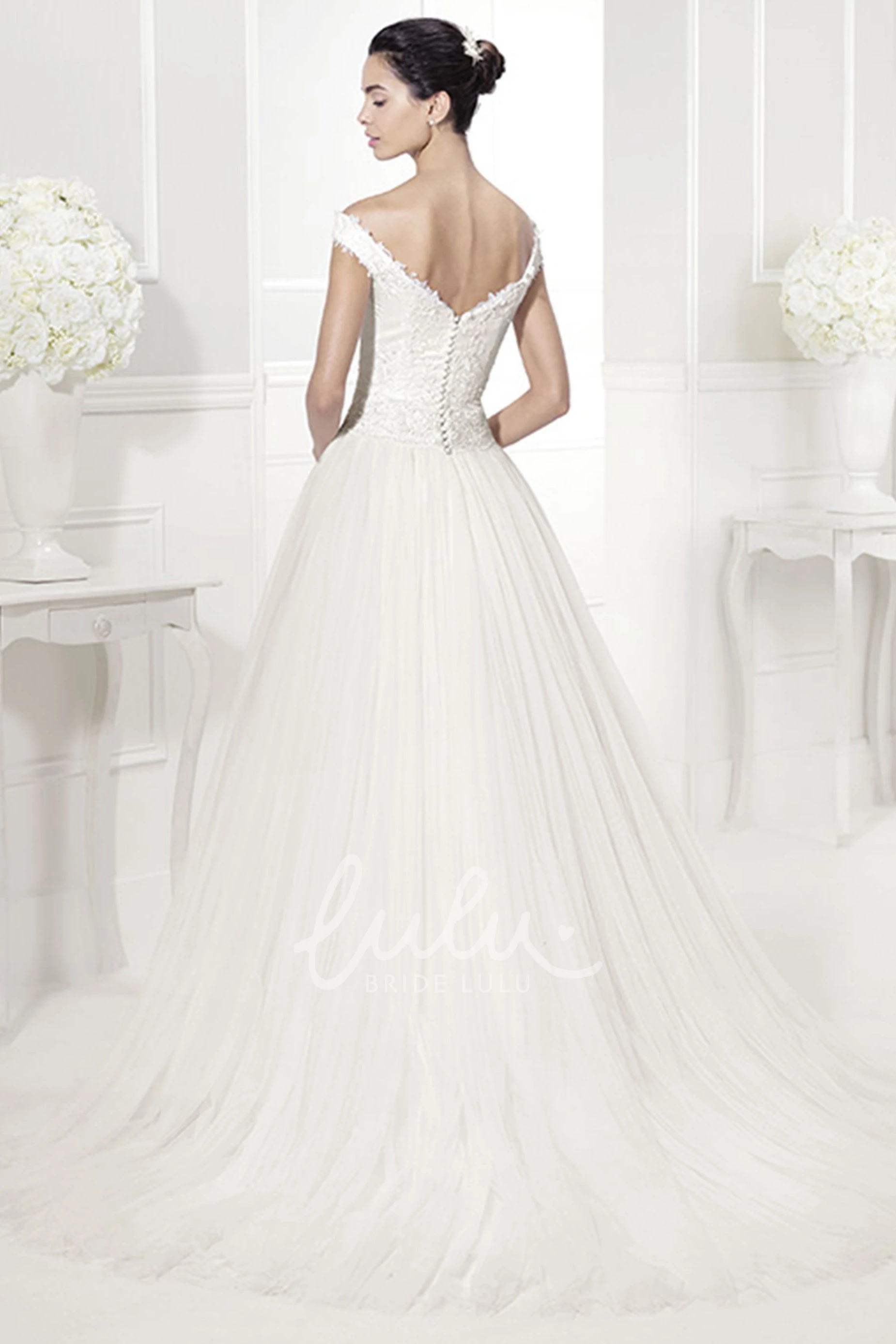 Off-Shoulder Tulle Wedding Dress with V-Back and Appliques