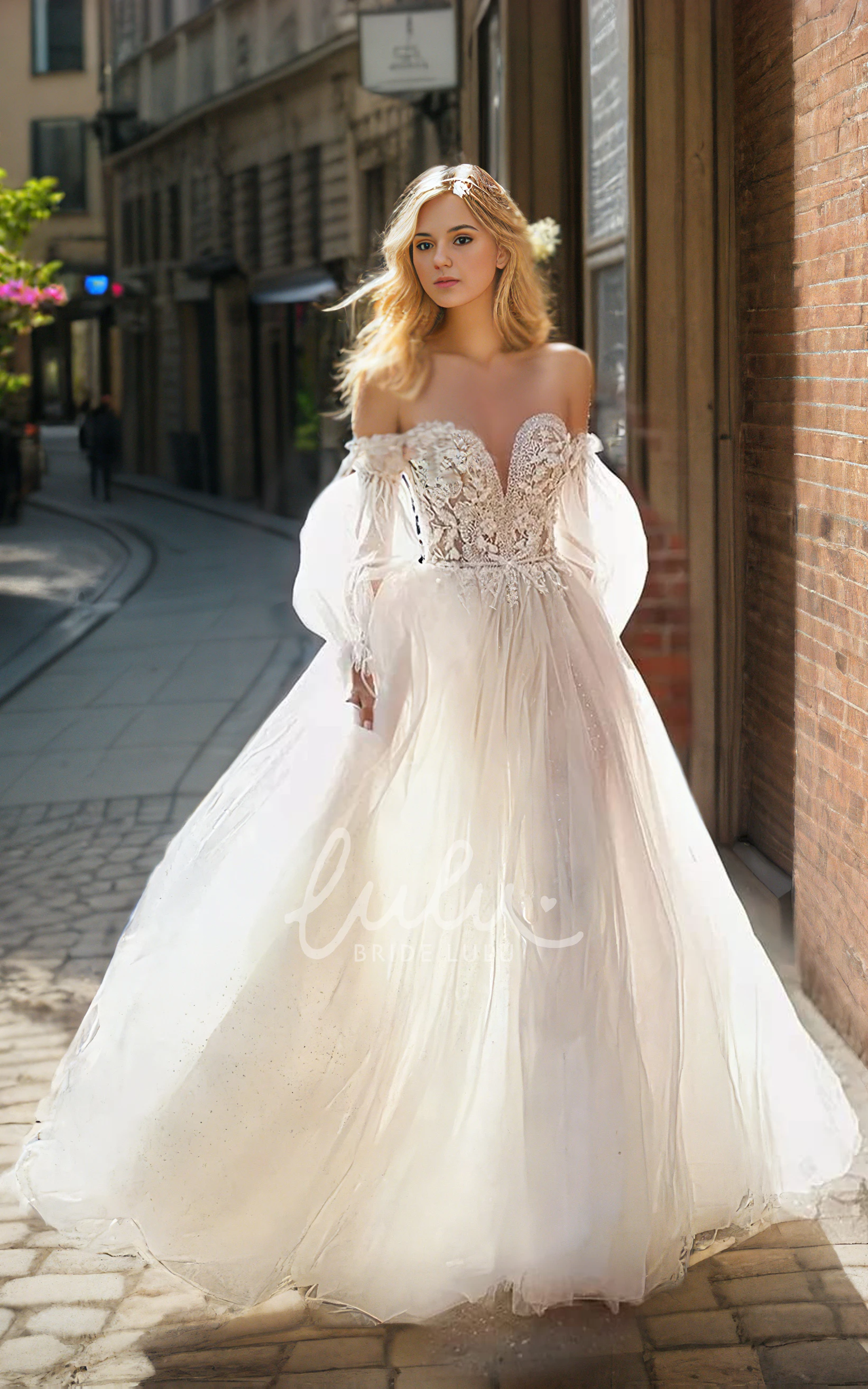 Modest Halter Sweetheart Floor-length Tulle Wedding Dress with Balloon Long Sleeve