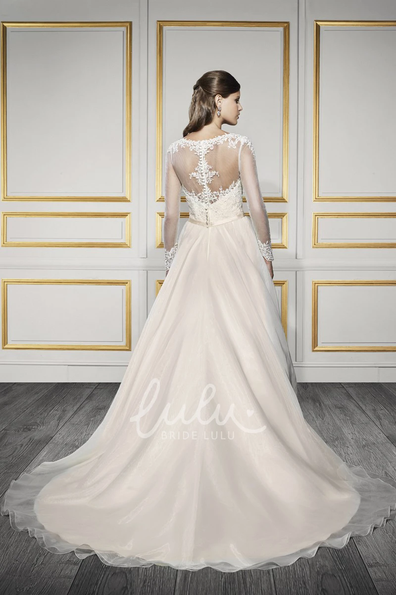 Appliqued Tulle Long-Sleeve Wedding Dress with Court Train Elegant Bridal Gown