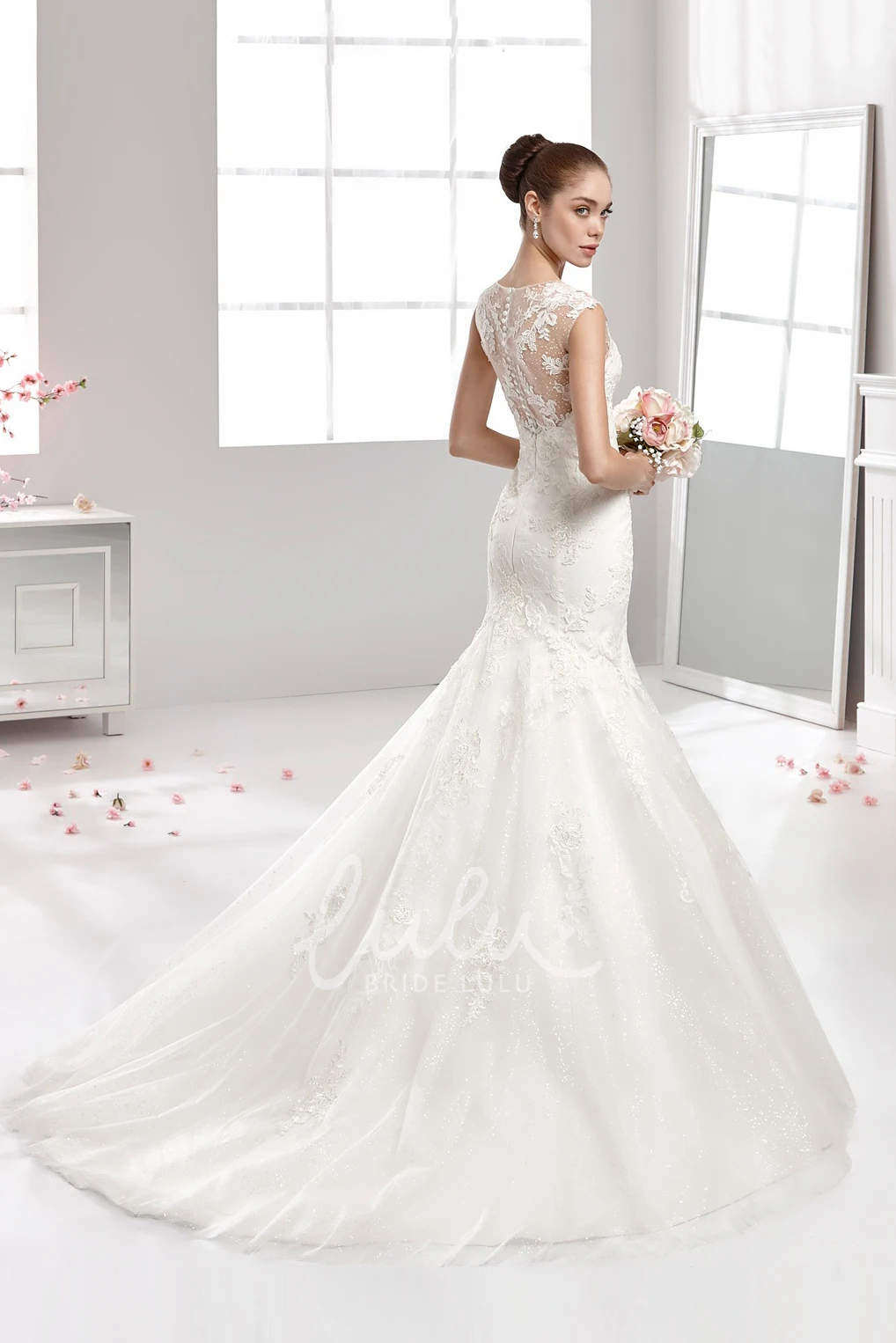 Mermaid Lace-Applique Wedding Dress with Jewel-Neck and Pleated Train
