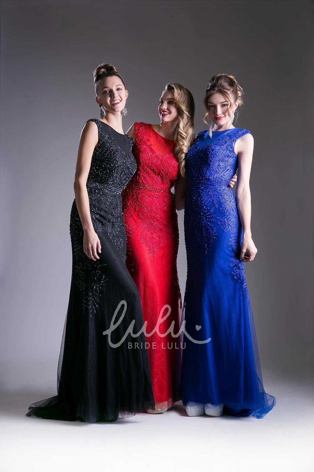 Lace Sheath Sleeveless Dress with Beading and Appliques Bridesmaid Dress