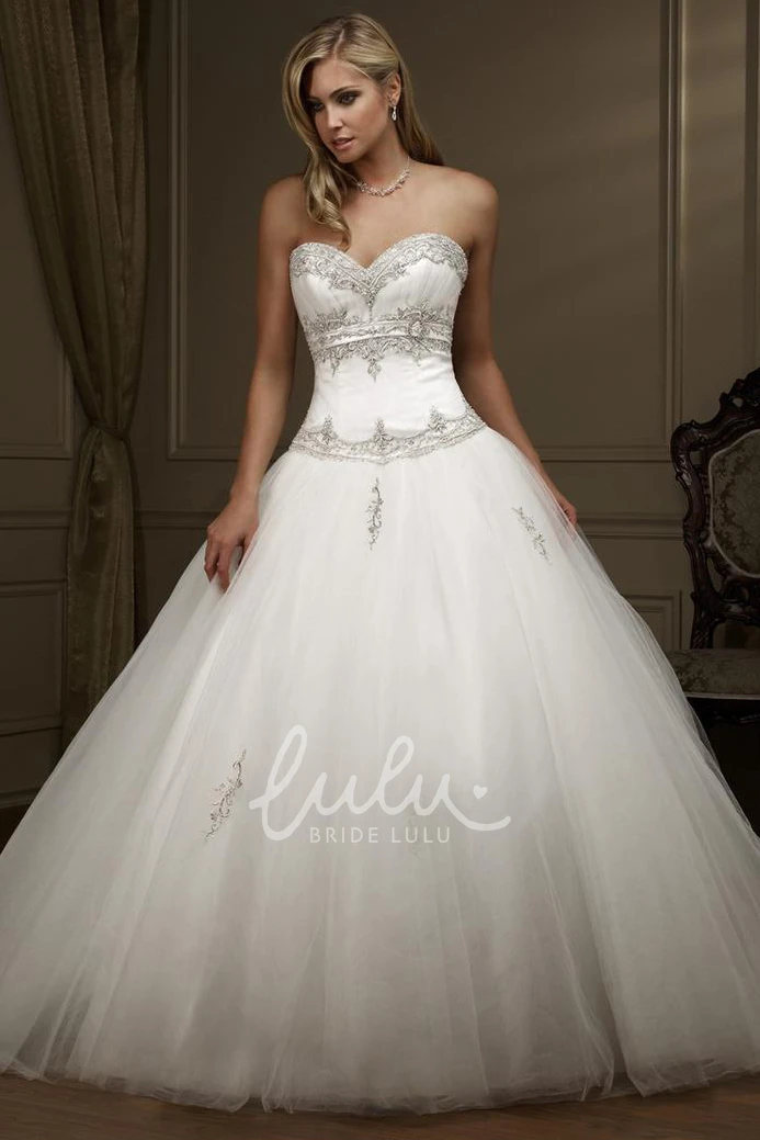 Tulle Beaded Sweetheart Ball Gown Wedding Dress with Lace-Up Elegant Wedding Dress