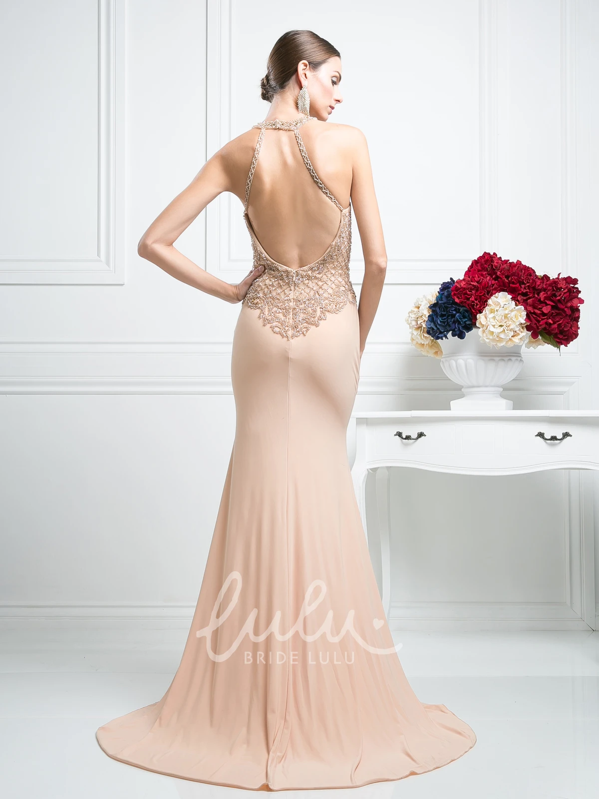 Jewel-Neck Sleeveless Sheath Prom Dress with Beading Details
