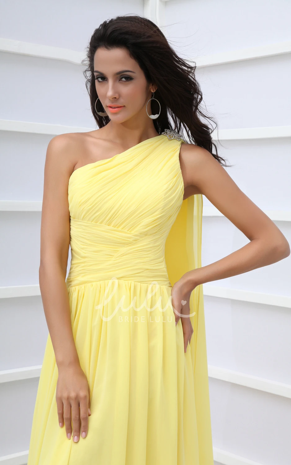 Vintage Chiffon One-Shoulder Bridesmaid Dress with Empire Waist