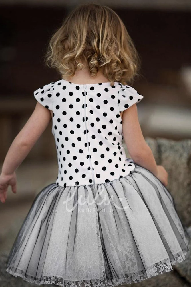 Knee-Length Beaded Lace Flower Girl Dress with Brooch Casual