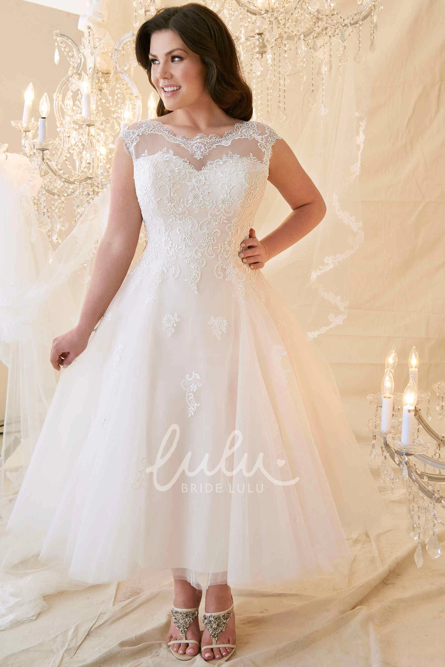 Tea-Length Cap-Sleeve Lace&Tulle Plus Size Wedding Dress with Appliques Unique Bridal Dress