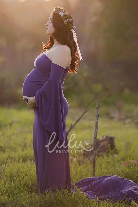 Elegant Maternity Bridesmaid Dress with Court Train and Sheath Silhouette