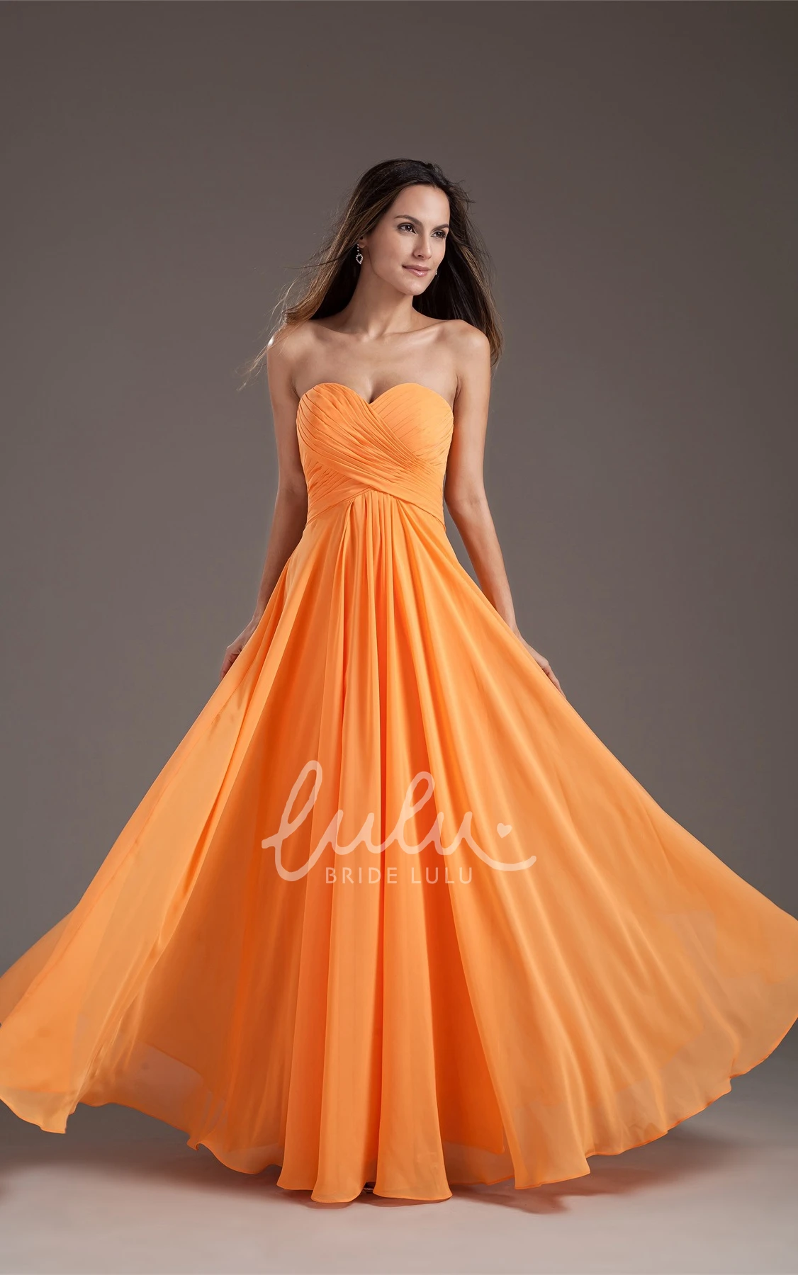 Maxi Chiffon Bridesmaid Gown with Sweetheart Criss-Cross Pleats and Sleeveless Design